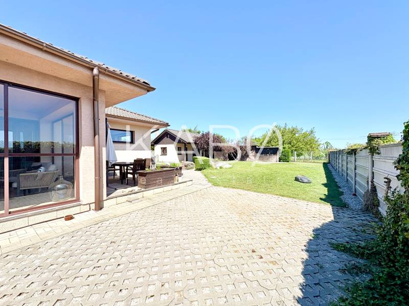 Nadštandardný 5-izbový RD - veľkorysý pozemok - moderné technológie