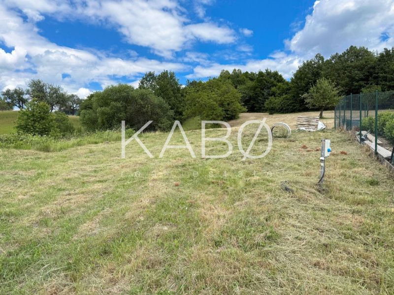 Stavajte bez čakania | Pozemok 500 m² v Novej Bani