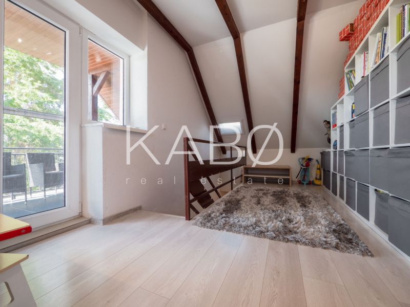 Rodinný dom po rekonštrukcii s upravenou záhradou 1512m2 