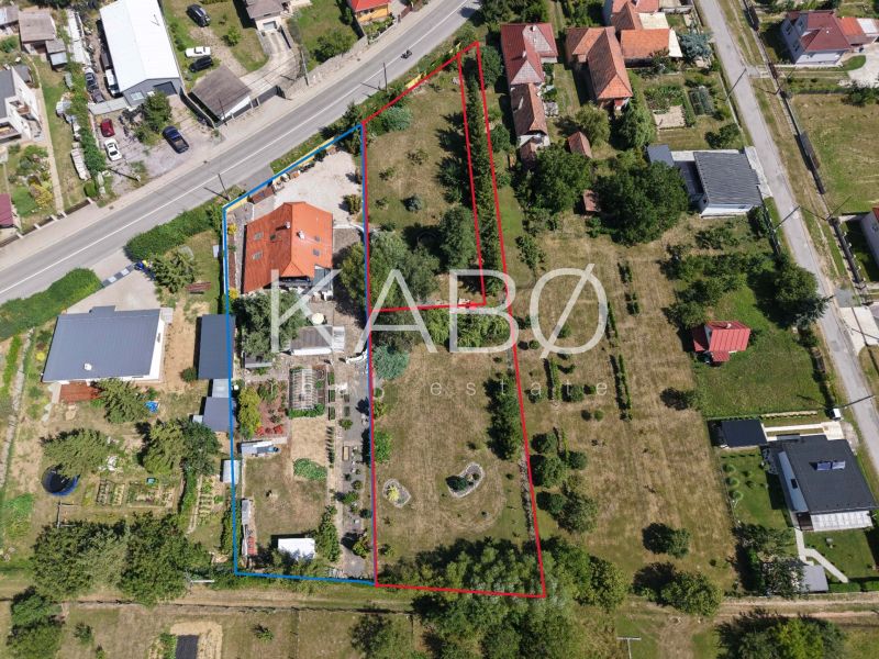 Rodinný dom po rekonštrukcii s upravenou záhradou 1512m2 
