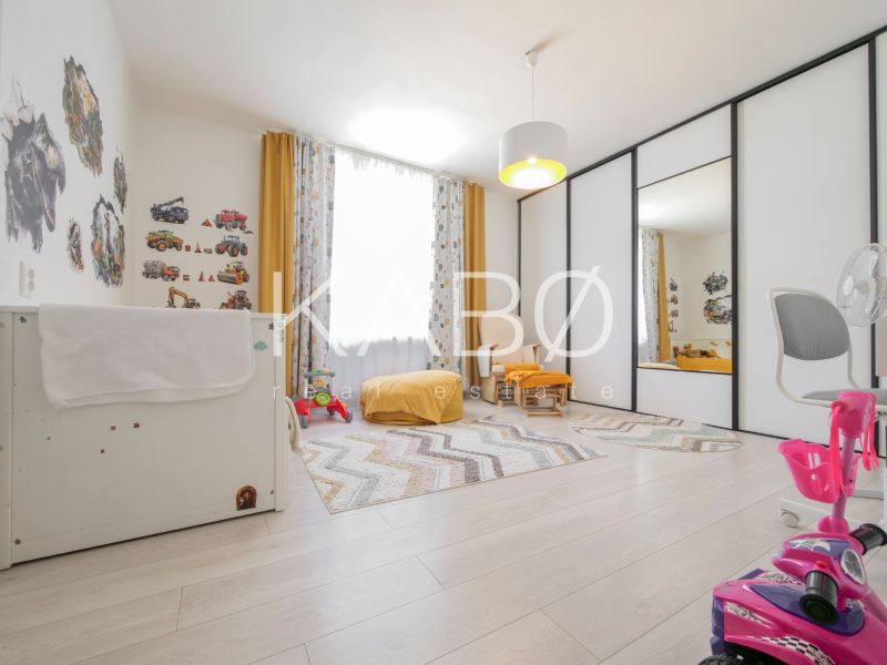 Rodinný dom po rekonštrukcii s upravenou záhradou 1512m2 