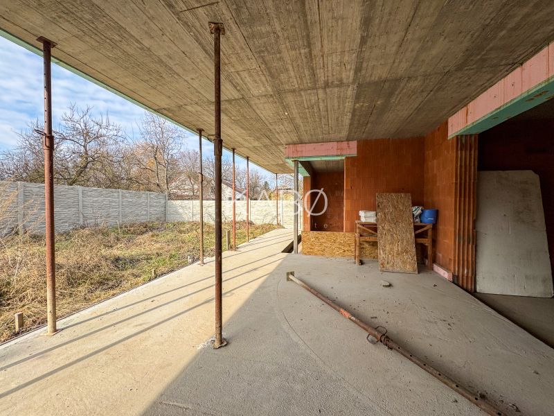 6 izbová vila -  DVOJGARÁŽ - CABAJ  - Riegler 