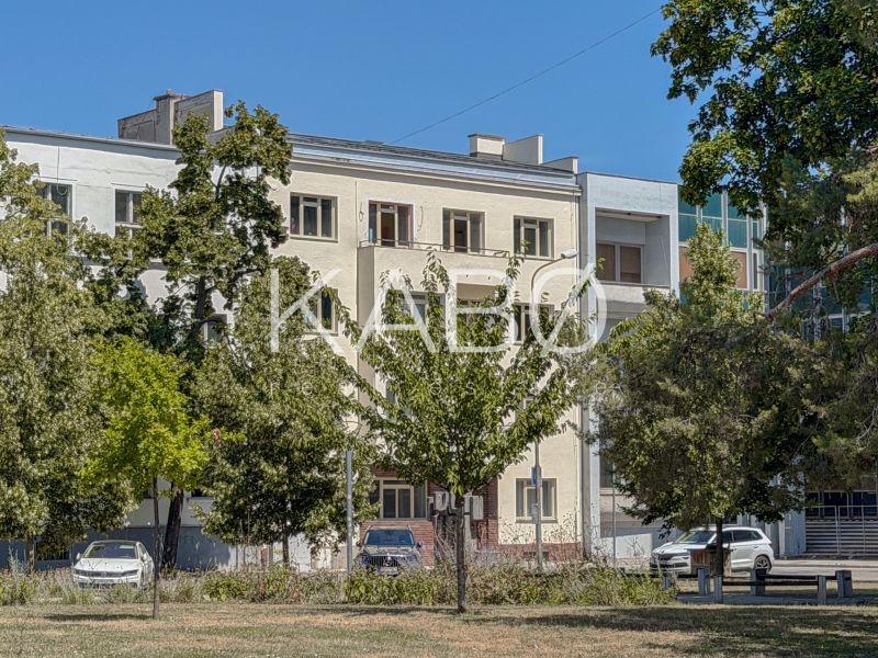 Výnimočné bývanie - Mezonet v úplnom centre Nitry 