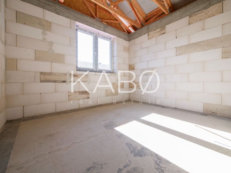 Posledný Voľný - Moderný 4-izbový rodinný dom s terasou a záhradou