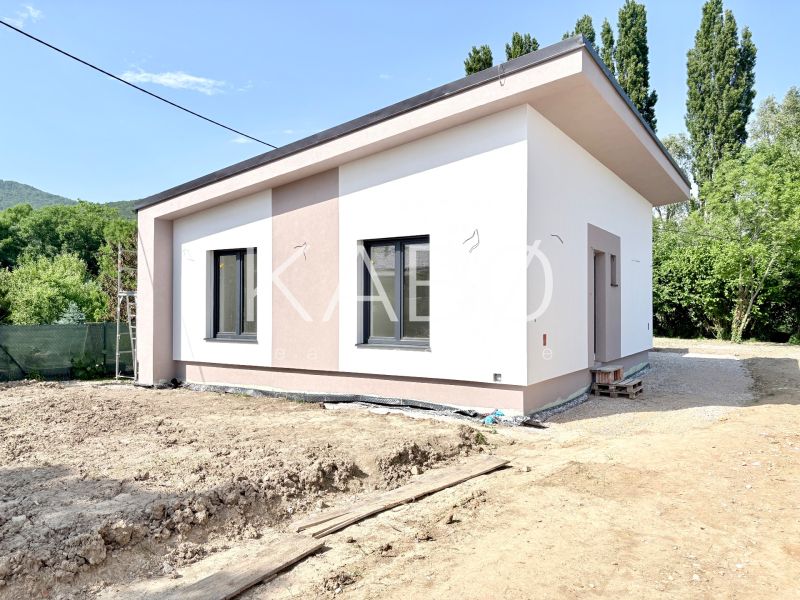 Novostavba moderného 4i rodinného domu v Štitároch
