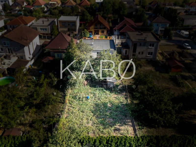 4 izbový rodinný dom v Ivanke pri Nitre - 783 m2 