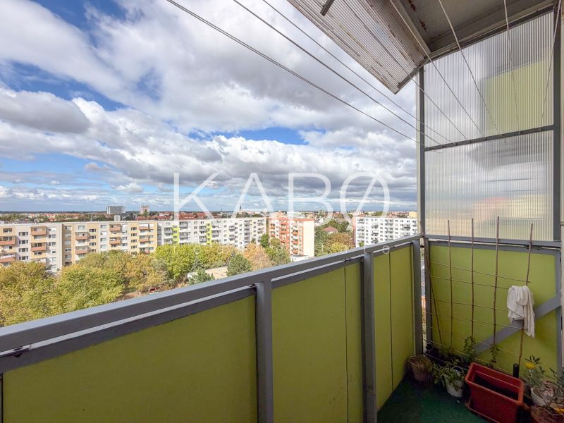 Kompletne zrekonštruovaný 3 izbový byt s balkónom - Nábrežná 
