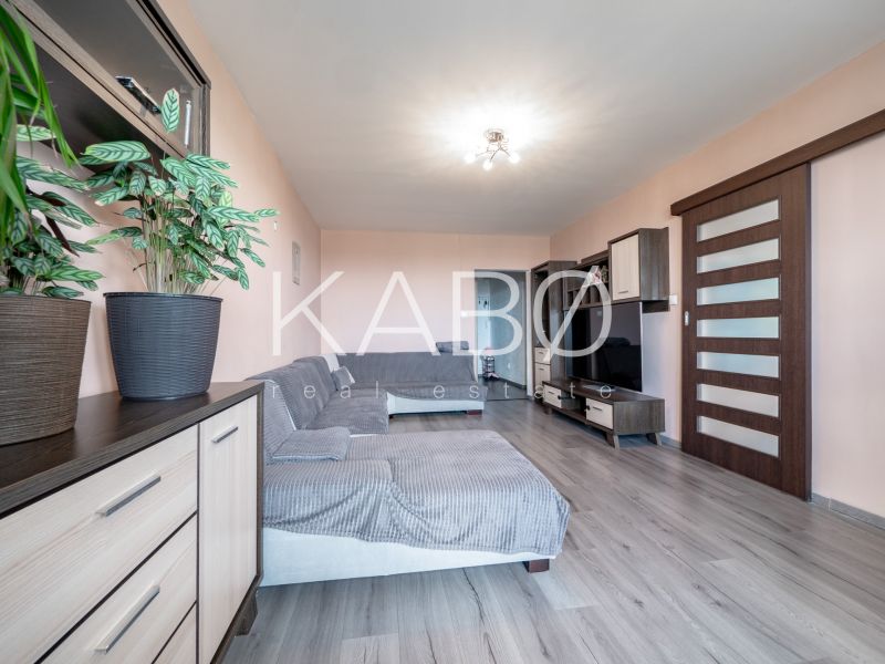 Kompletne zrekonštruovaný 3 izbový byt s balkónom - Nábrežná 