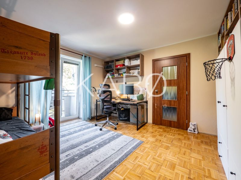 Pokojné bývanie v centre – 3 izbový byt Za Ferenitkou