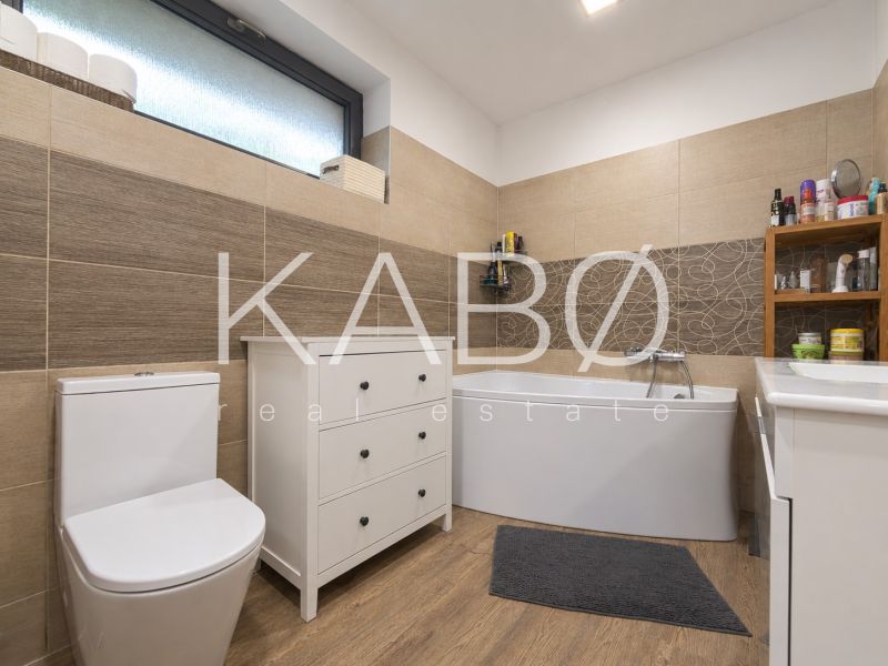 Moderný 5i RD - fotovoltika - Svätoplukovo